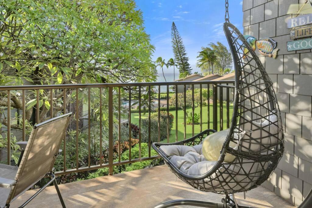Coral Cove-Poolside Condo And Panoramic Ocean View Kahana Eksteriør bilde